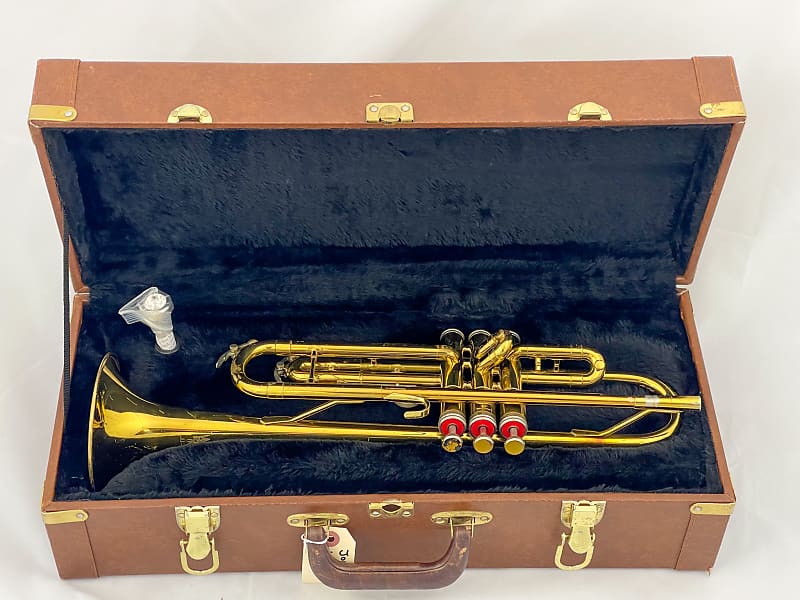 King King 600 Trumpet Just Serviced, ultrasonically cleaned and ready to  play!