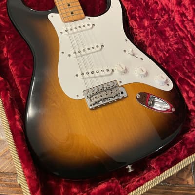 Fender American Vintage '57 Stratocaster Electric Guitar