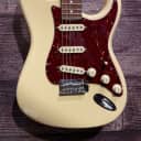 Fender Custom Shop Custom Classic Electric Guitar (Carle Place, NY)  (TOP PICK)