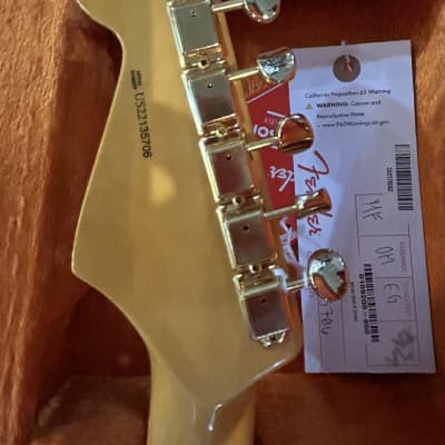Fender Stevie Ray Vaughan Stratocaster Electric Guitar | Reverb