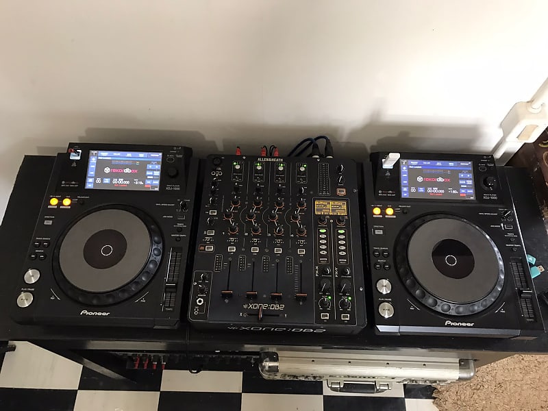Allen & Heath XONE:DB2 4-Channel Digital DJ Mixer w/ Effects | Reverb