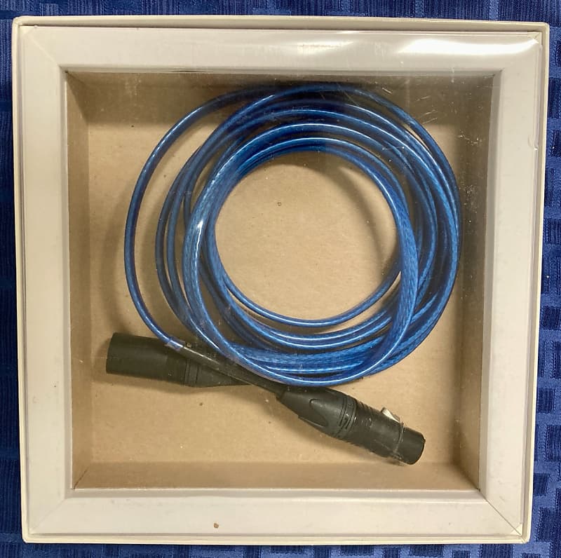 Blue Heaven  Subwoofer Cable
