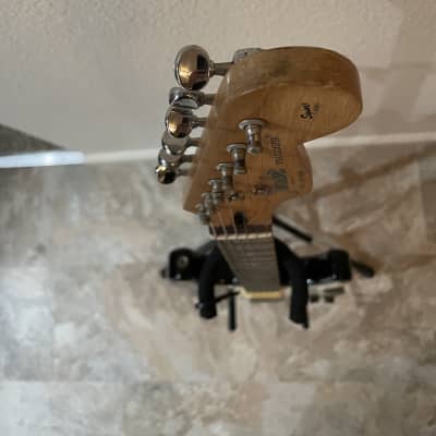 Fender Stratocaster Made in Korea 90s Black Squier Series image 9