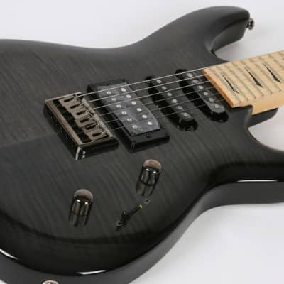 Kramer Striker 211 Super Strat SSH Hardtail Trans Black FlameTop