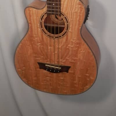 Dean Exotica Quilt Ash Gloss Natural Left-Handed Acoustic Electric Bass DEMO *Blemish image 6