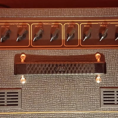 Vox AC15 Stack 15-watt Tube Head with Matching 2x12" Cabinet image 2
