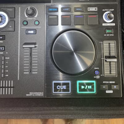 Denon Prime Go 2-Channel Rechargeable Smart DJ Console 2020 - Present - Black image 4