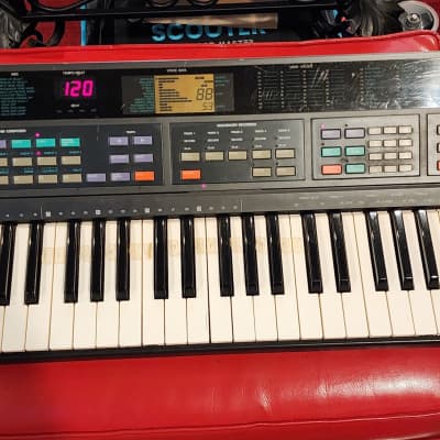 Yamaha DSR-2000 Vintage 61-Key Synthesizer Keyboard