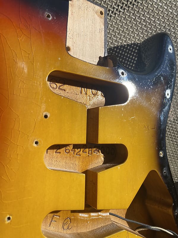 今月中値下げします Fender Custoshop ST´62Neck Japan Body - 楽器/器材