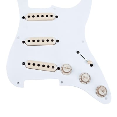 Seymour Duncan Antiquity Texas Hot Loaded pickguard / pickup set for Strat