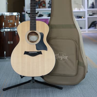 Taylor 414 (1995-2004) | Reverb Canada