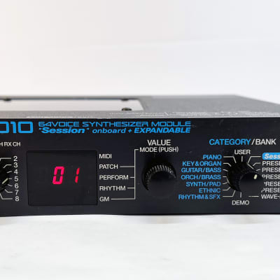Roland JV-1010 64-Voice Synthesizer Module + Orchestral II Expansion
