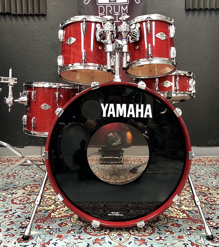 Yamaha Beech Custom Drum Set | Reverb Canada