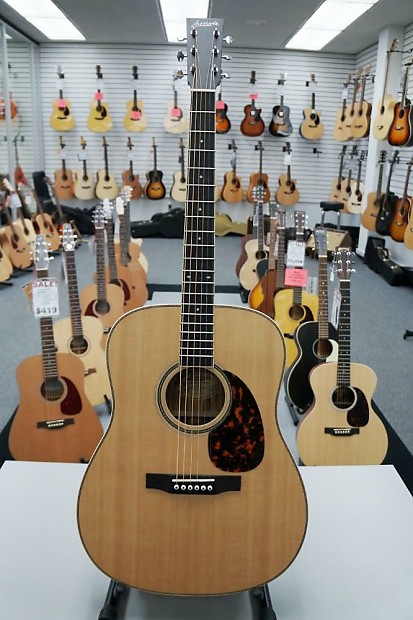 Larrivee D40R Zebrano Limited Edition