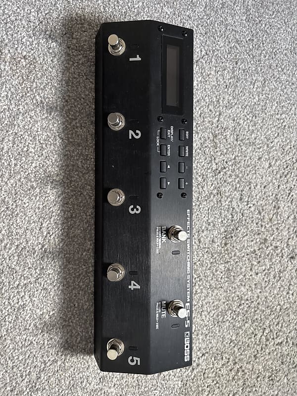 Boss ES-5 Effects Switching System