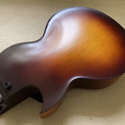 Benedetto Andy 3/4 size archtop - Antique Burst image 15