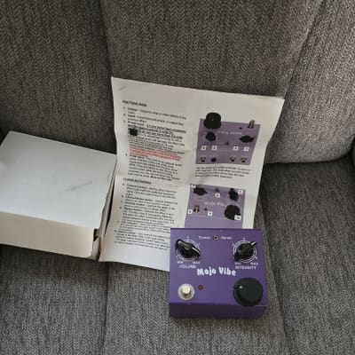 Sweet Sound Mojo Vibe Vibrato and Chorus Pedal | Reverb