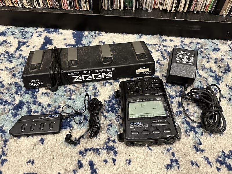 Zoom 9002 / 9002E /9002F Guitar Effects Processor with Pedals Reverb