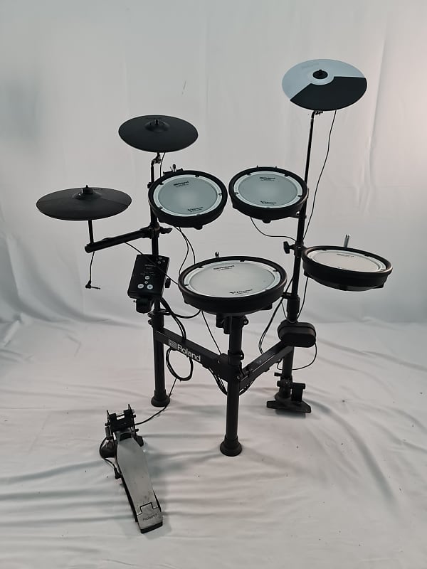 Roland TD-1DMK V-Drum Kit with Mesh Pads