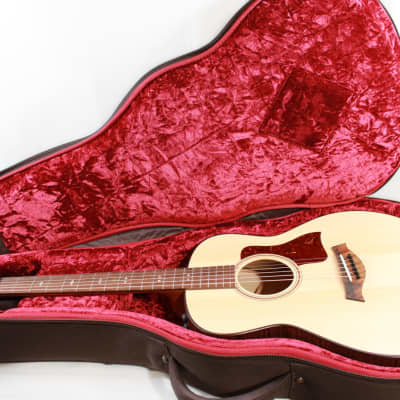 Taylor GTe Grand Theater Urban Ash