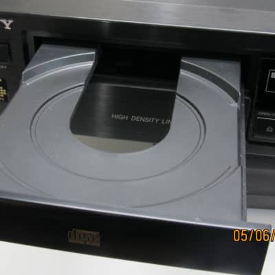 Sony Model CDP-491 Single Disc CD player w Manual - Made in Japan - Tested image 7