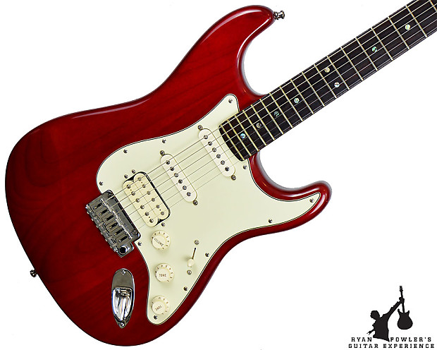 1999 Fender American Deluxe Stratocaster Translucent Red | Reverb