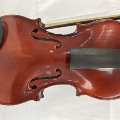 Lidl model 220 sized 4/4 violin with case and bow. Vienna