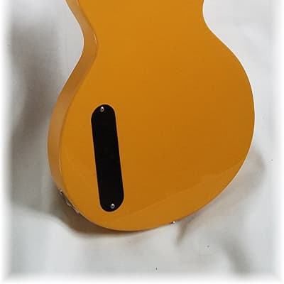 LP junior + vintage vibrato in TV Yellow. Last one. By Dillion image 4