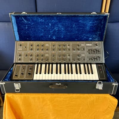 Yamaha  CS-15 1970’s - Black original vintage MIJ Japan analog synthesizer mono synth