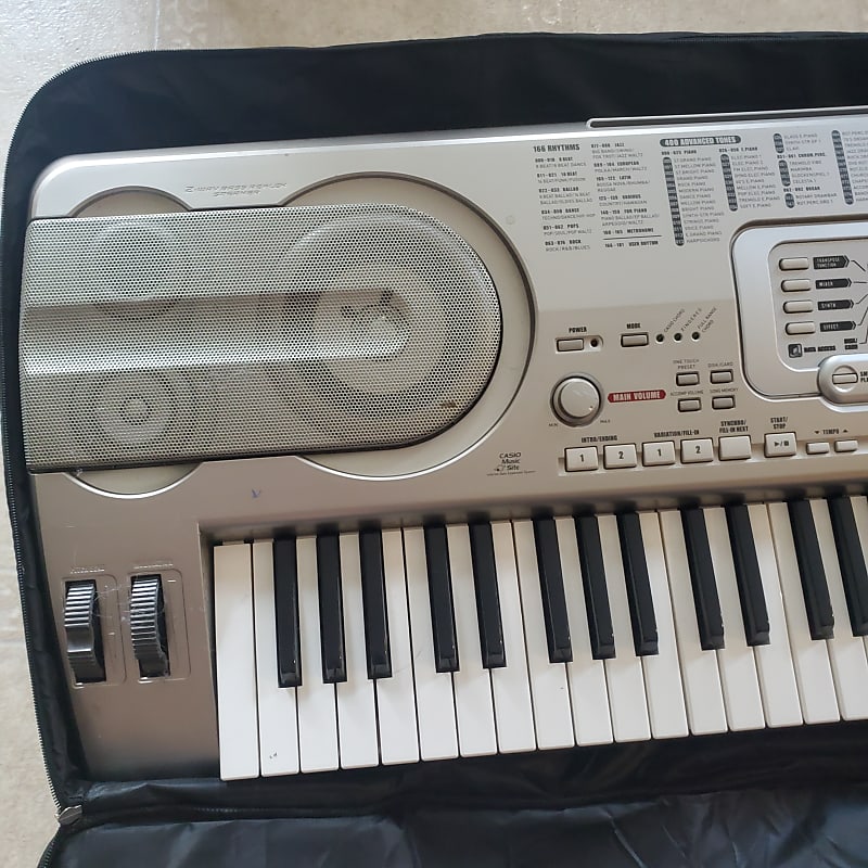 Casio WK 3800 Electronic Keyboard Silver