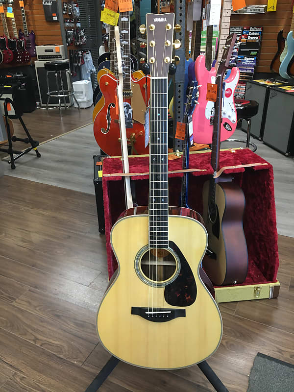 Yamaha LS16 ARE | Reverb Canada