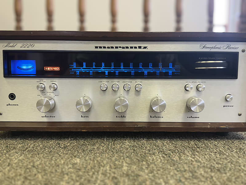 Marantz Model 2220 Receiver with Wood Case - Perfectly restored with 1yr Parts and Labor Warranty!  			