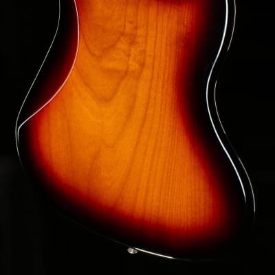 Fender Kurt Cobain Jaguar Left-Handed Rosewood Fingerboard 3-Color Sunburst (289) image 2