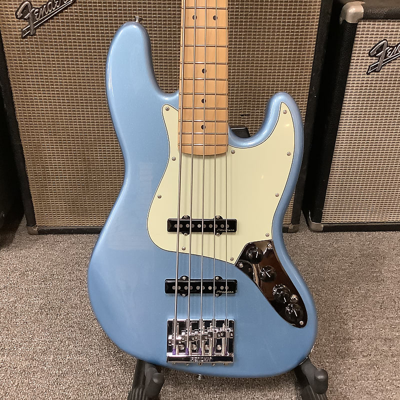1998 Fender Jazz Bass Squier Series 4-String Bass Guitar