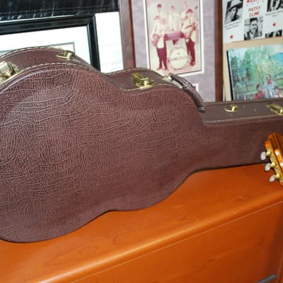 2012 New World Bubinga Model Classical Guitar Truss Rod New Strings Deluxe Original Hard Case image 12