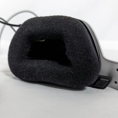 Skullcandy SLYR Wired Gaming Headset with Mic in White/Black Bild 6