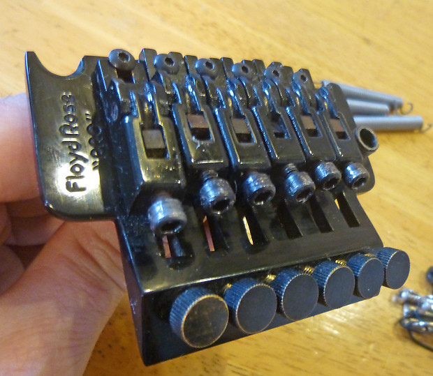Floyd rose cheap pro tremolo