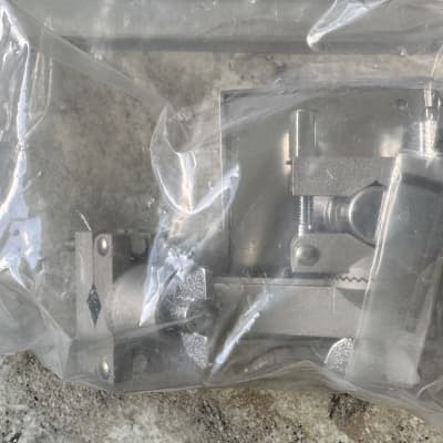 Roland APC-33 Pad Mounting Clamp 2010s - Chrome