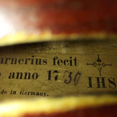 Antique Joseph Guarnerius 1/2 size Violin. Germany. Fecit Cremonae Anno 1730. image 3