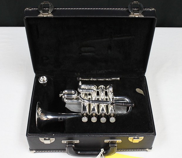 1987 Getzen Eterna 940 Bb A Piccolo Trumpet w OHSC Silver Plated USA 42553