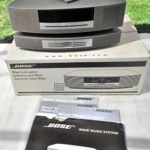 Bose Wave Music System AWRCC1 CD Player AM FM Radio Tuner