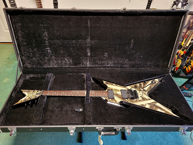 Dean Razorback Dimebag Shards guitar w/HSC | Reverb
