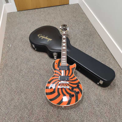 Epiphone -- SIGNED BY ZAKK -- Zakk Wylde Signature Les Paul Custom- Buzzsaw Orange-  FAST FREE SHIPPING-REASONABLE OFFERS ARE CONSIDERED-don't waste time watching, make offer, prices will remain-Thank You for sale