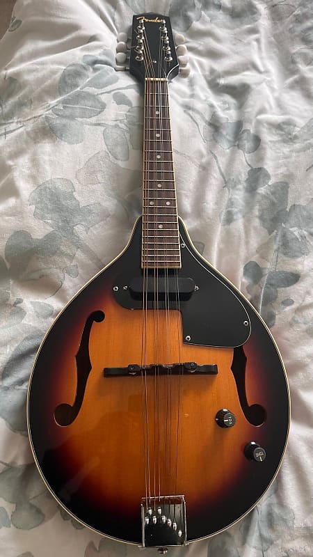 Fender FM 52E 2000s - Tobacco Burst Electro-Acoustic Mandolin image 1