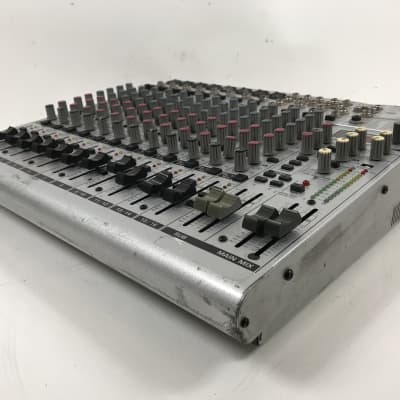 Behringer UB2222fx-Pro Mixer (16ch) | Reverb