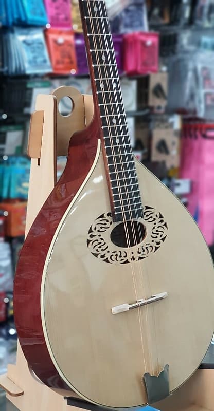 HORA M1087 octave mandolin, short scale irish bouzouki, solid wood, NEW