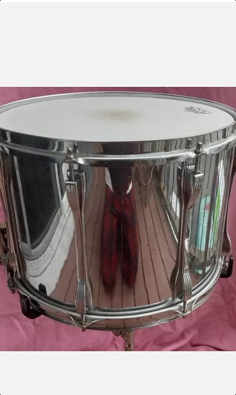 Ludwig Stainless steel  snare 14x10 70's Chrome image 1