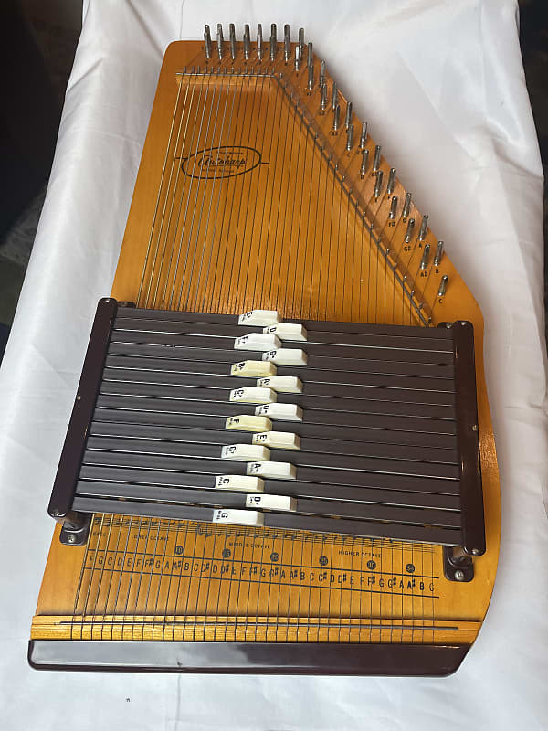 Oscar Schmidt Silvertone OS autoharp 1960-1965 - Natural