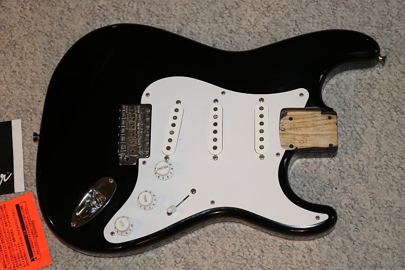 ギター Fender Japan ST54-90 DMC Fender-Japan-ST54-90900-1990年