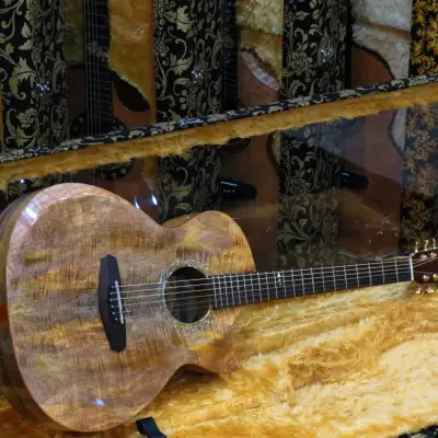 Batiksoul Guitars OM-C  Flamed Mango Exclusive Model 2022 image 1